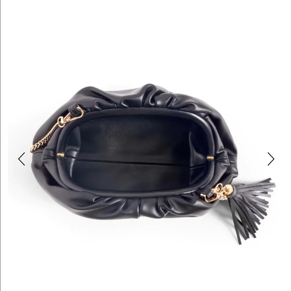 Understated Leather handbag in black- NWT - Picture 3 of 3